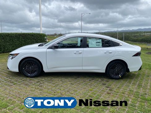 New 2026 Nissan Sentra SV w/ Floor Mat Package FWD image 22
