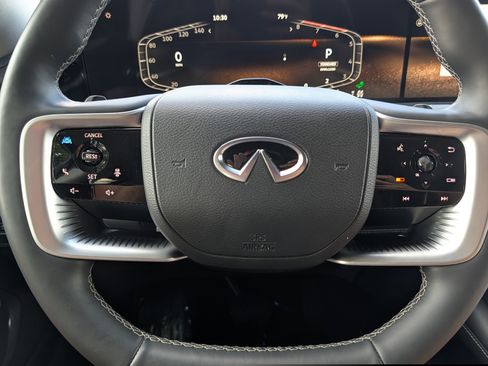 Certified 2025 INFINITI QX80 Luxe AWD/4WD image 25
