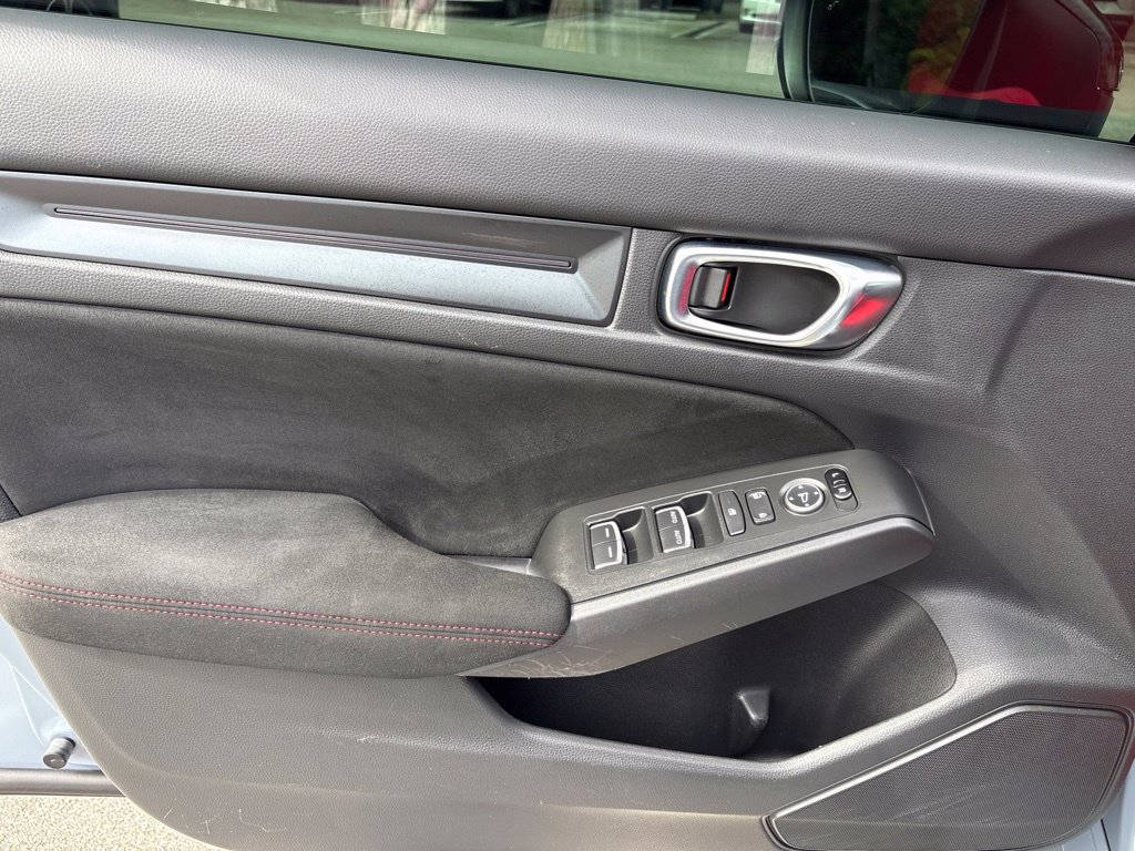 Used 2025 Honda Civic Type R image 17