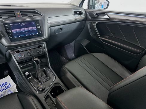 Used 2024 Volkswagen Tiguan Wolfsburg Edition w/ MDO Package, Two-Row AWD/4WD image 21