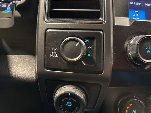 Used 2019 Ford F150 XLT w/ Equipment Group 302A Luxury image 25