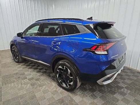 Used 2023 Kia Sportage SX image 9