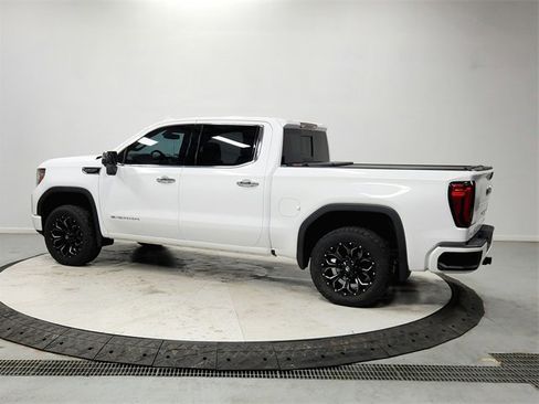 Used 2019 GMC Sierra 1500 SLT w/ SLT Premium Package image 5