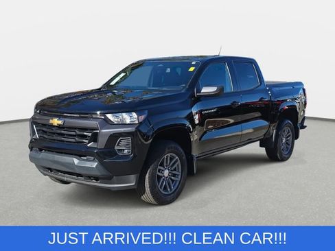 Used 2023 Chevrolet Colorado LT w/ LT Convenience Package II image 36