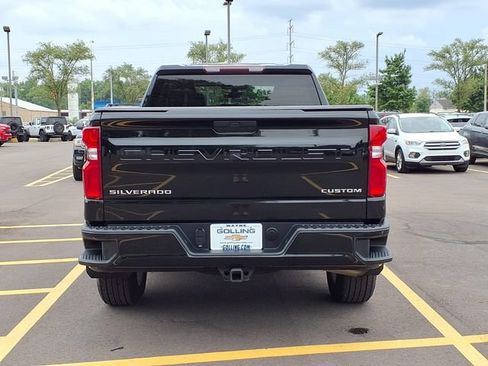 Used 2020 Chevrolet Silverado 1500 Custom w/ Custom Value Package AWD/4WD image 20