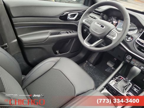 New 2026 Jeep Compass Latitude image 16