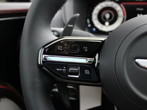 New 2026 Aston Martin DBX 707 AWD/4WD image 12