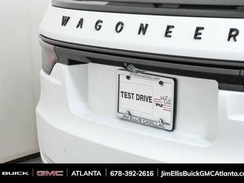 Used 2024 Jeep Wagoneer L Series II w/ Convenience Group I AWD/4WD image 34