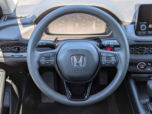 Certified 2025 Honda Accord LX image 21