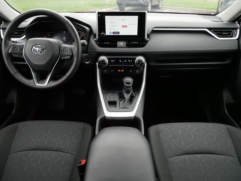 Certified 2024 Toyota RAV4 XLE w/ Convenience Package AWD/4WD image 10