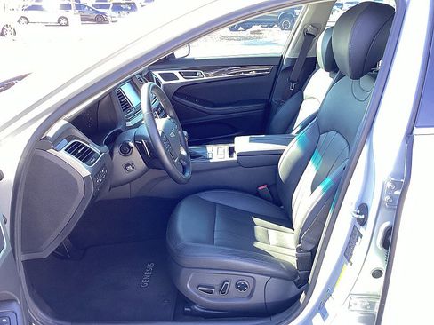 Used 2019 Genesis G80 3.8 image 9