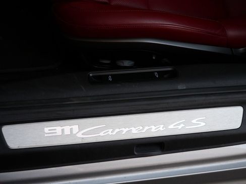 Used 2020 Porsche 911 Carrera 4S image 16