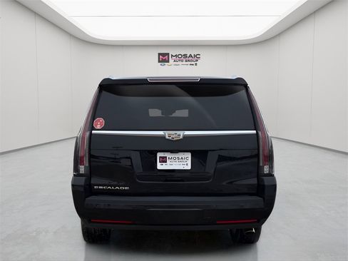 Used 2019 Cadillac Escalade ESV Platinum image 6