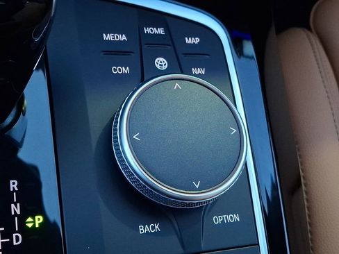 Used 2023 BMW X4 xDrive30i w/ Premium Package image 22