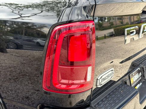 Used 2025 RAM 3500 Longhorn image 15