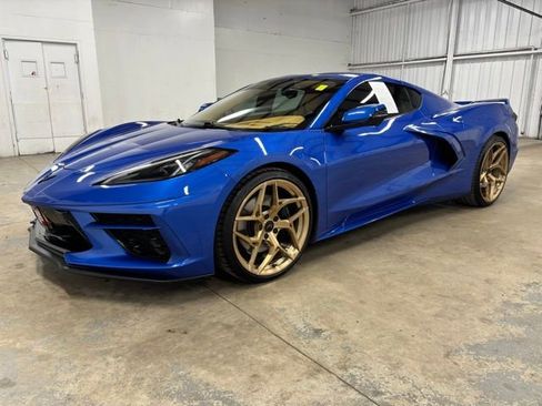 Used 2020 Chevrolet Corvette Stingray Premium Cpe w/ 3LT Preferred Equipment Group RWD image 3