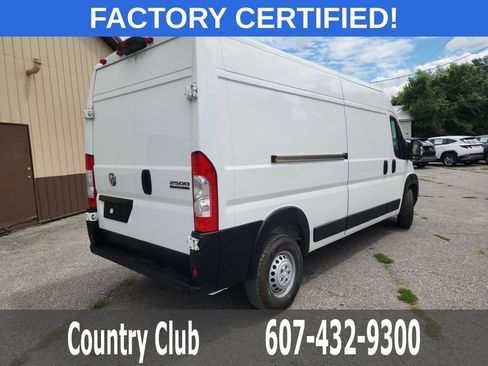 Used 2024 RAM ProMaster 2500 w/ Convenience Group FWD image 8
