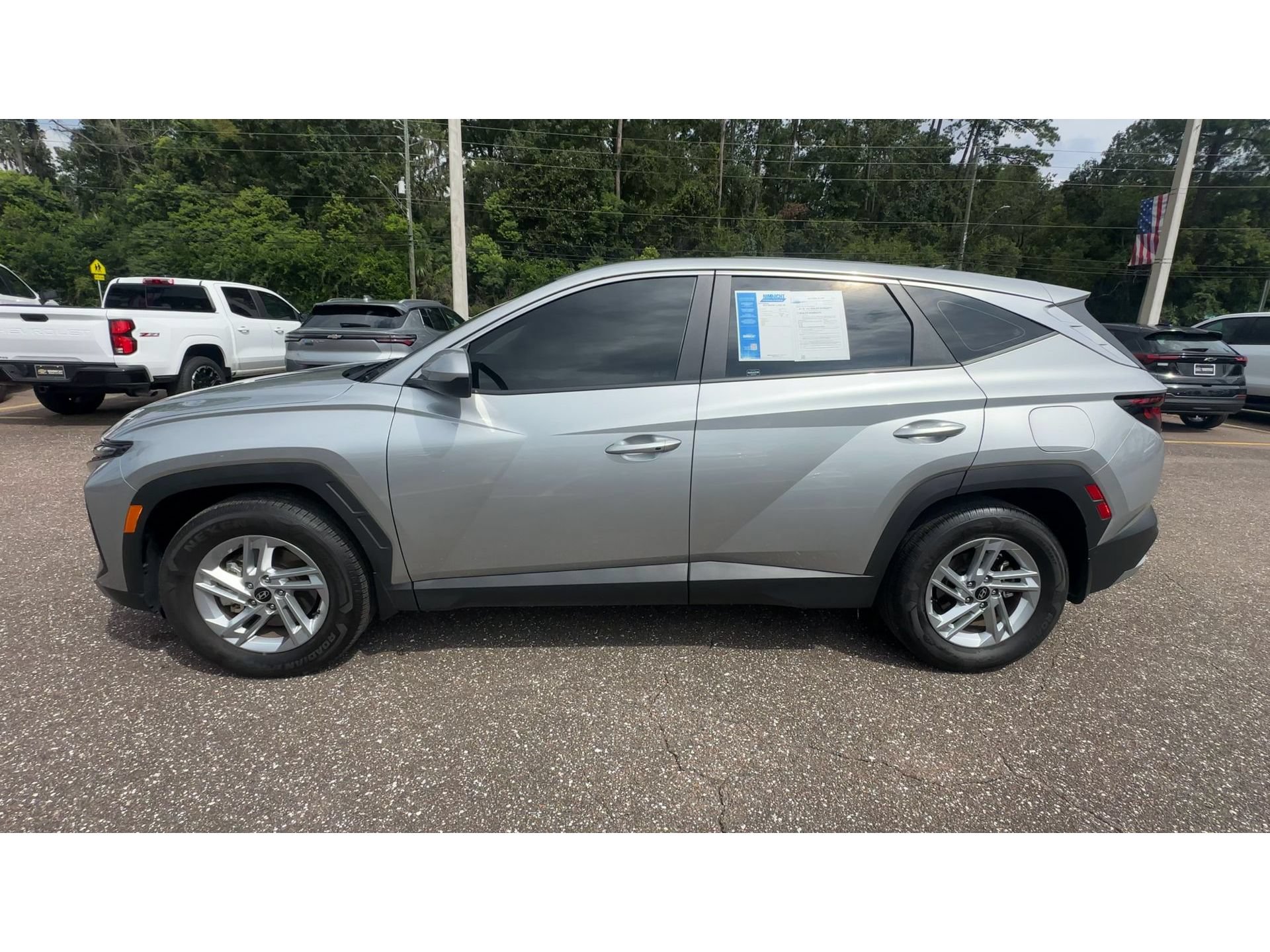 Used 2025 Hyundai Tucson SE FWD image 5