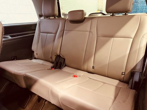 Used 2018 Ford Expedition XLT w/ Equipment Group 202A image 12