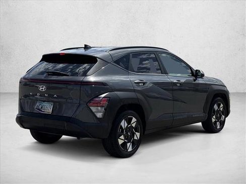 Certified 2025 Hyundai Kona SEL FWD image 5