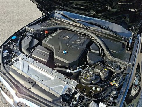 Used 2021 BMW 330i xDrive Sedan w/ Premium Package image 27