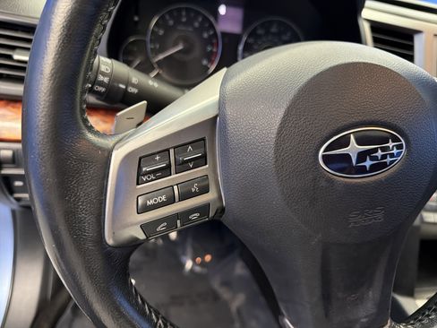 Used 2012 Subaru Legacy 2.5i Limited AWD/4WD image 16