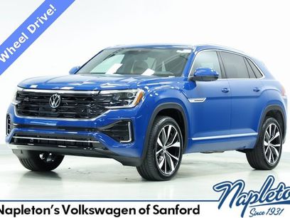 New 2025 Volkswagen Atlas Cross Sport SEL Premium R-Line