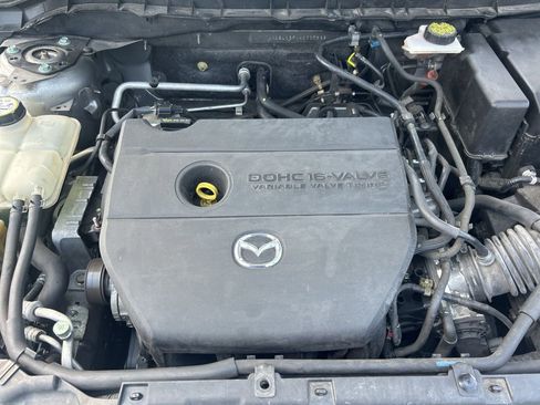 Used 2010 MAZDA MAZDA3 i Touring image 24