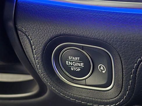 New 2026 Mercedes-Benz GLS 580 4MATIC image 28