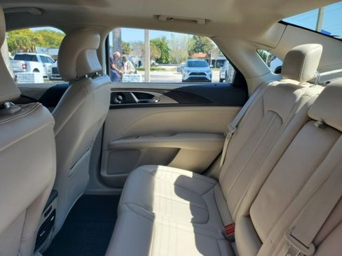 Used 2019 Lincoln MKZ Reserve image 28