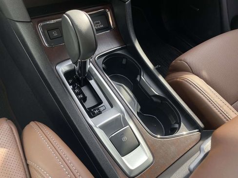 Certified 2025 Subaru Ascent Touring w/ Popular Package #1 image 22