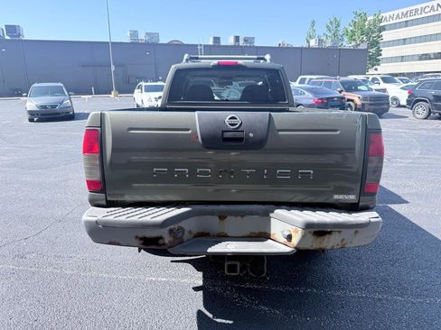 Used 2003 Nissan Frontier SE image 4