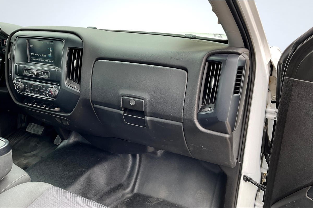 Used 2018 GMC Sierra 1500 2WD Regular Cab image 13