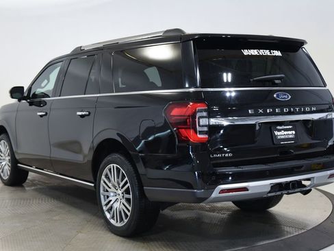 Used 2023 Ford Expedition Max Limited AWD/4WD image 11