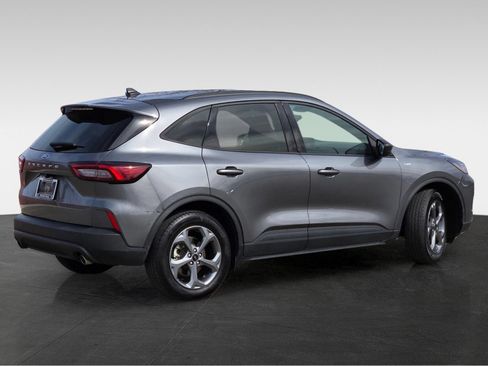Used 2025 Ford Escape ST-Line FWD image 5