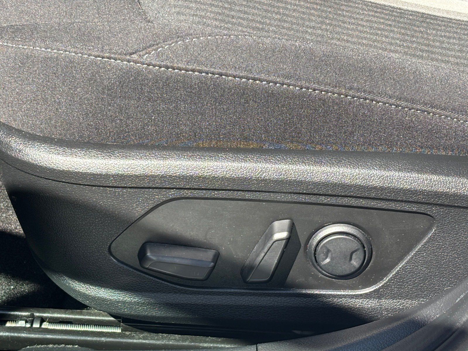 Used 2025 Hyundai Sonata SEL FWD image 27