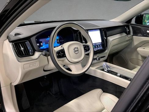 Used 2024 Volvo XC60 T8 Ultimate w/ Protection Package Premier AWD/4WD image 18