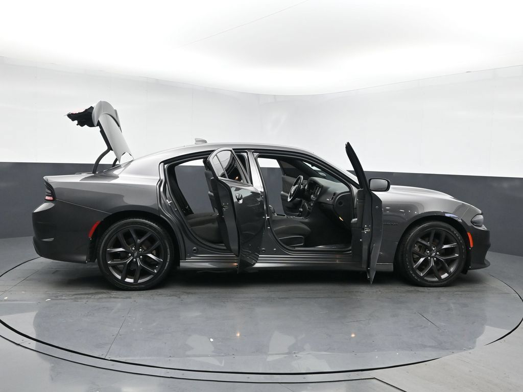 Used 2022 Dodge Charger R/T w/ Blacktop Package RWD image 29