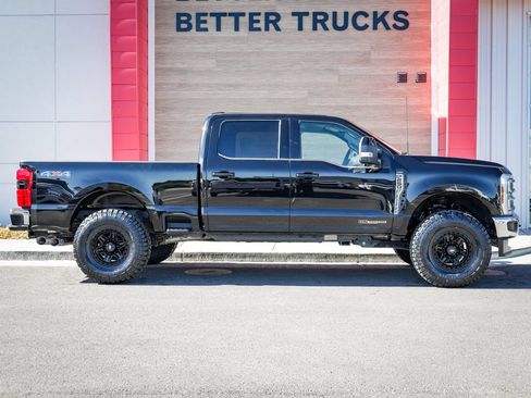Used 2024 Ford F250 Lariat AWD/4WD image 2