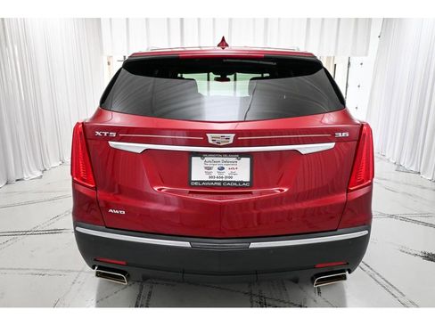 Used 2019 Cadillac XT5 AWD image 6