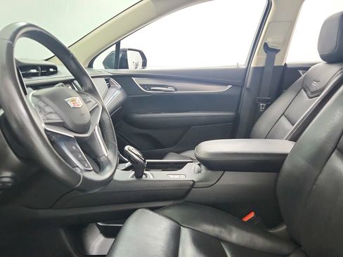 Used 2019 Cadillac XT5 Luxury AWD/4WD image 17
