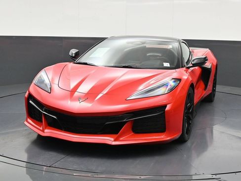 Used 2025 Chevrolet Corvette Z06 w/ Stealth Interior Trim Package image 9