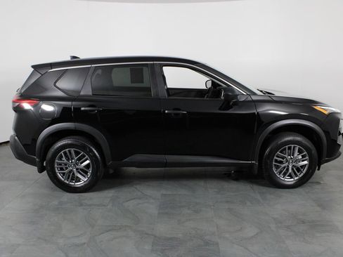 Used 2021 Nissan Rogue S FWD image 14