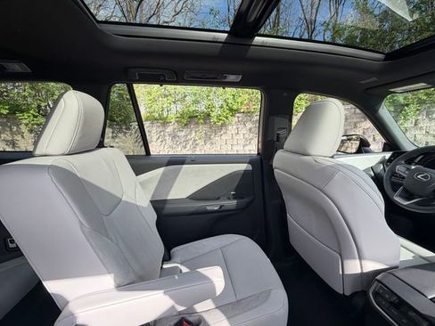 New 2026 Lexus TX 350 AWD image 22