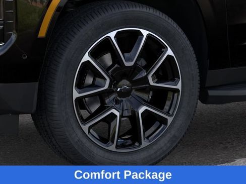 New 2026 Chevrolet Tahoe RST w/ RST Capability Package AWD/4WD image 10