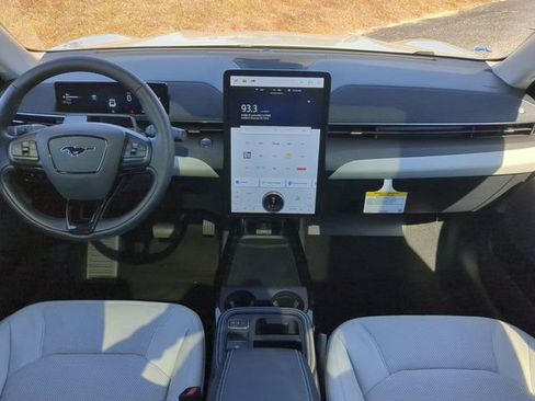New 2025 Ford Mustang Mach-E Premium image 18