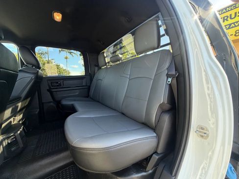 Used 2024 RAM 4500 4x4 Crew Cab Tradesman w/ Chrome Appearance Group image 16