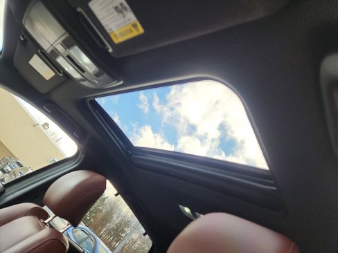 Used 2018 MAZDA CX-9 Signature image 22