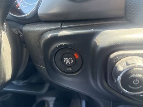 Certified 2022 Jeep Wrangler Unlimited Sport AWD/4WD image 23