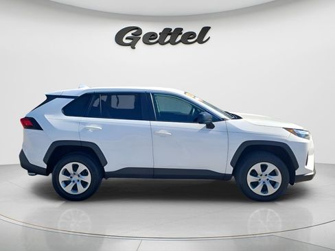 Used 2024 Toyota RAV4 LE image 4